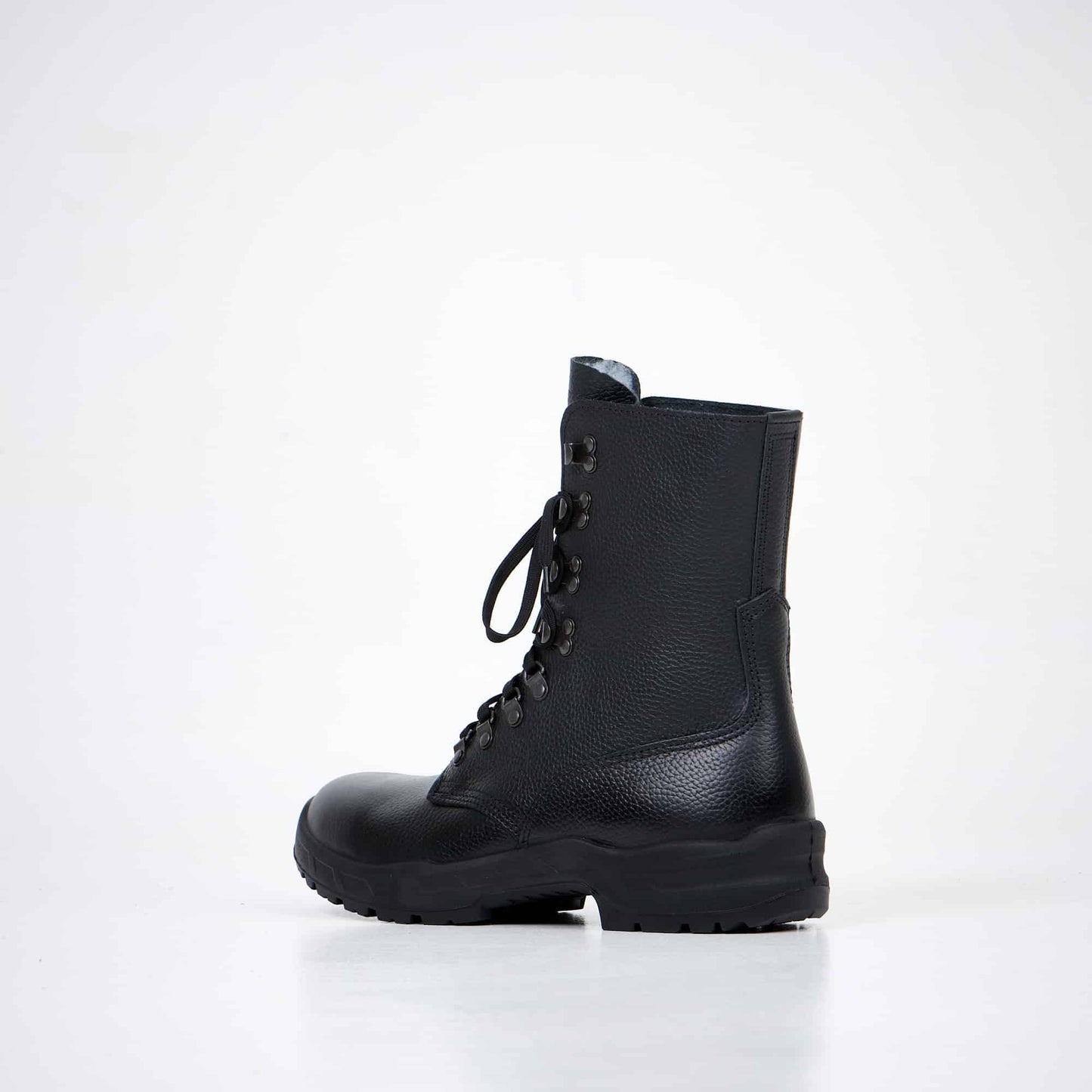 2077 Combat Boots / M77 2.0